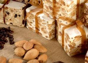 Ricette di Natale: il torrone fai da te