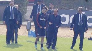 El Shaarawy e Berlusconi a Milanello