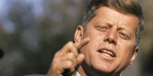 JFK scrive ai bambini: "Anche quest'anno Santa Claus farà il suo giro"