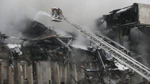 Antica biblioteca storica a fuoco a Mosca