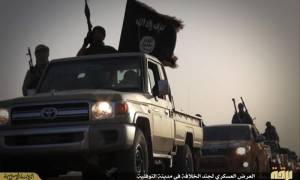 Renzi: "Intervenire in Libia prima che la occupi l'Isis"
