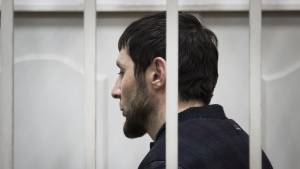 Zaur Dadaev, uno dei cinque sospetti, nell'aula di tribunale
