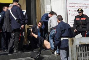 Finisce sotto inchiesta la gestione della sicurezza ​al tribunale di Milano