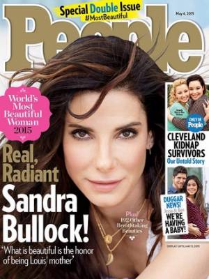 Sandra Bullock donna più bella del 2015