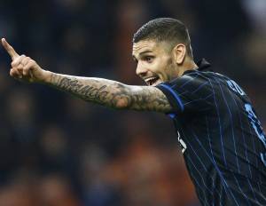 Volano stracci tra Maradona e Icardi