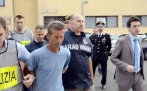 L'ex compagno di cella: "Bossetti guardava ragazzine"