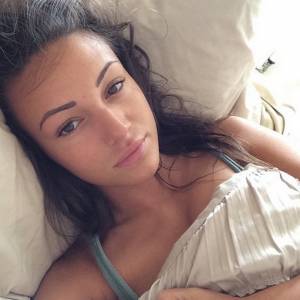 Michelle Keegan, regina di bellezza per FHM