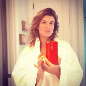 Gli scatti privati del cellulare di Elisabetta Canalis