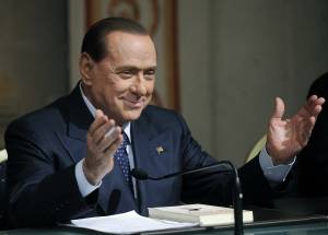 Forza Italia, Berlusconi: "La sinistra non è in grado di fare nulla"