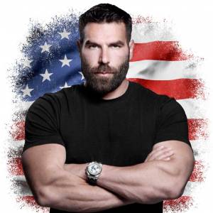 Dan Bilzerian corre per la Casa Bianca? Gli Usa sconvolti per la pazza idea