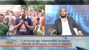 "Qui l'islam è sotto attacco". E Salvini zittisce il musulmano: "Sei ospite, torna a casa tua"
