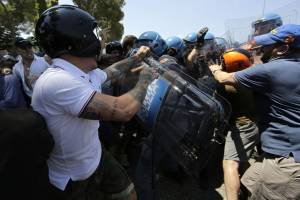 Proteste contro i migranti: condannati nove militanti di Casapound