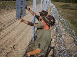 Jobbik vuole l'esercito ai confini: "Ecco come fermare i migranti"