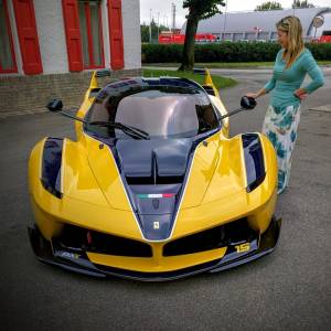 Il boss di Google Benjamin Sloss regala Ferrari FXX K alla moglie