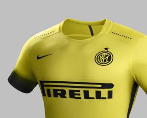 L'Inter presenta la 3^ maglia per la stagione 2015-16