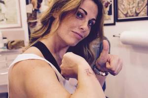 Vanessa Incontrada, un tatuaggio per suo figlio: "Unione infinita"