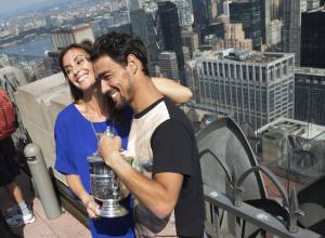 Flavia Pennetta e Fabio Fognini, a Formentera relax e mani birichine