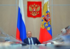 Ora Putin mostra i muscoli: "Rafforzerò le forze nucleari"