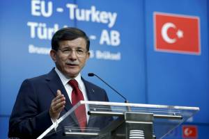 Turchia, Davutoğlu dà le dimissioni