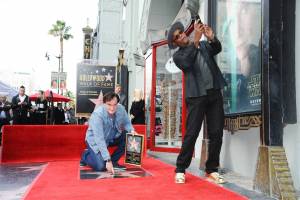 Quentin Tarantino sulla Walk of fame di Hollywood