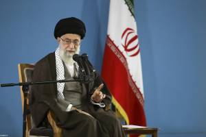 Trattative segrete con l'Ayatollah: la mossa Usa per fermare l'escalation