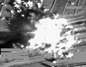 L'esplosione dopo un attacco della RAF su una postazione dell'Isis in Iraq. Fonte: Ansa