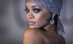 Rihanna posticipa il suo World Tour: foto