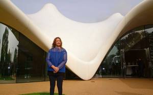 Zaha Hadid: "Chi l'ha detto che i grattacieli sono cose da uomini?"