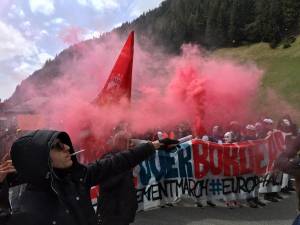 Brennero, la manifestazione pro-migranti