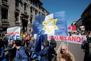 25 Aprile, a Milano contestata la Brigata ebraica: "Fascisti"