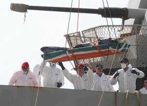 Gli scafisti prima della strage: "Teniamo i migranti a pane e acqua"