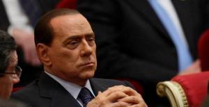 Berlusconi blinda Parisi: "Calmi, c'è posto per tutti"