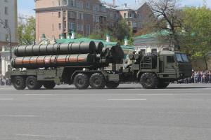 Russia schiera i missili per guerra contro Nato
