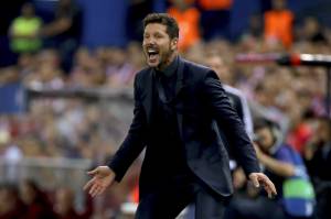 Inter, senti Simeone: "Il rinnovo? Il calcio può portarmi ovunque"