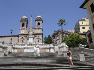 La Francia rivendica Trinità dei Monti: si accende lo scontro Parigi-Roma