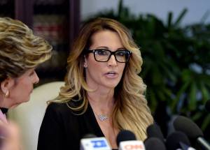 Jessica Drake, l'ultima donna che accusa Trump di molestie