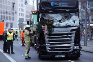 Berlino, il tir crivellato di colpi