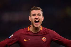 Roma, Dzeko sulle strade: "Come a Sarajevo durante la guerra"