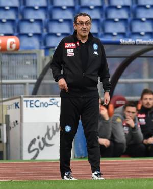 Sarri: "Tutti si lamentano contro la Juventus? Mi sa che siamo tutti pazzi"