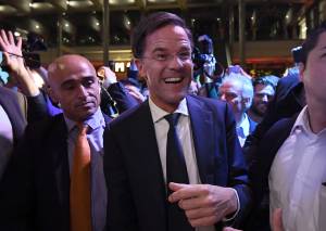 L'Olanda sceglie ancora Rutte. La destra cresce ma delude