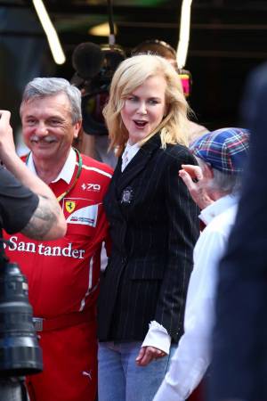 Gp Australia, Kidman in visita ai box Ferrari