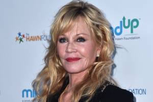 Melanie Griffith confessa: "Ho pagato per essere ubriaca sul set"