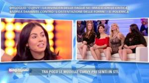 Pomeriggio Cinque, Giulia De Lellis contro le curvy. Ma la D'Urso la rimprovera