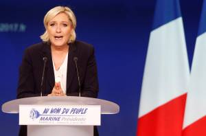 Francia, giudici al Parlamento Ue: "Togliere immunità a Le Pen"