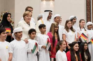 Yemen, petrolio e donne: la Merkel sbarca in Arabia