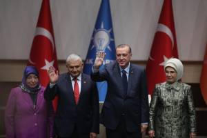 Erdogan si "riprende" il partito