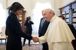 Melania Trump incontra Papa Francesco
