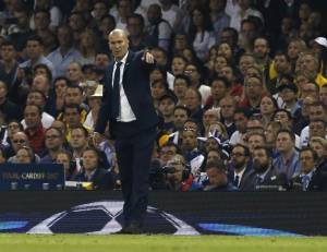 Zidane al veleno: "Indignato che si parli di furto Real alla Juventus"