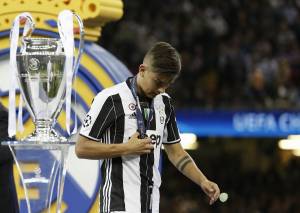 Dybala rialza la testa: "Juve, chi perde è sconfitto ma non è vinto"