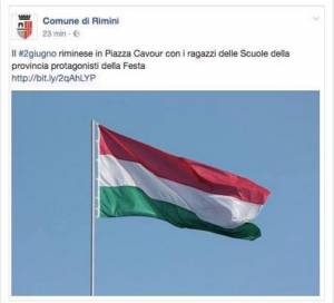 La bandiera ungherese, scambiata per il Tricolore